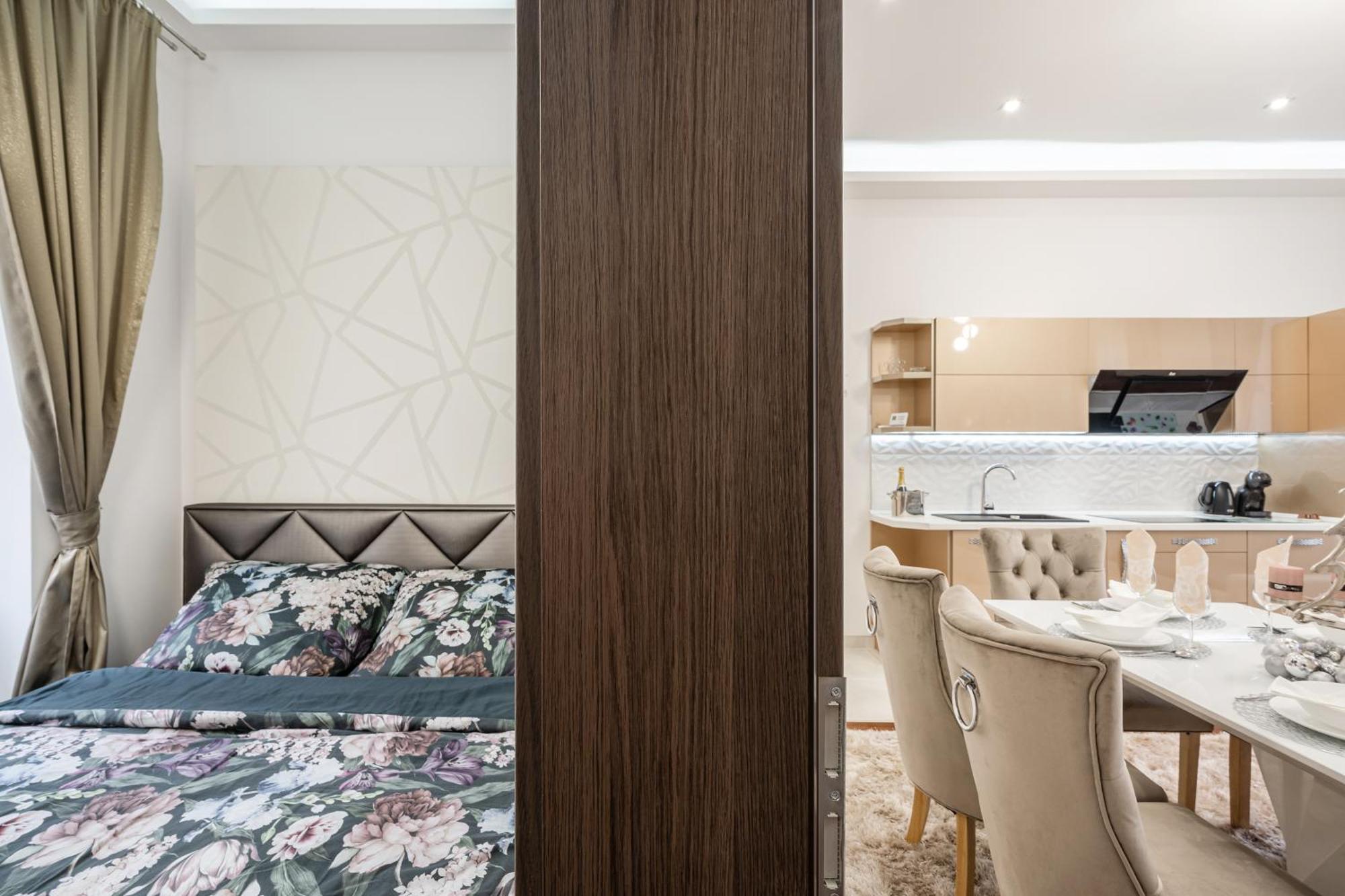 Centrum Opera Luxury Apartment With Free Garage Budapest Extérieur photo