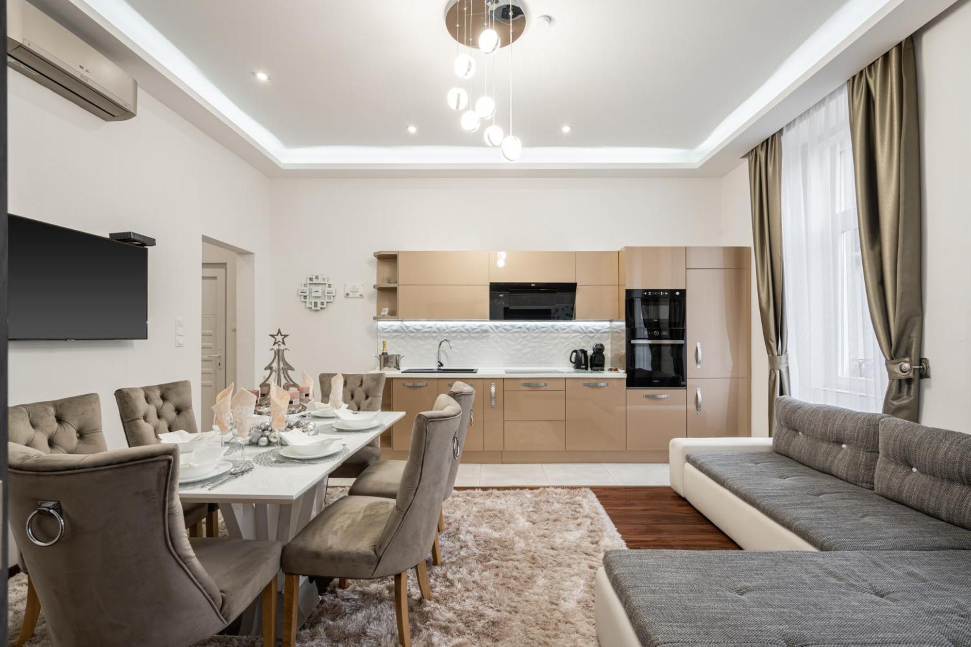 Centrum Opera Luxury Apartment With Free Garage Budapest Extérieur photo